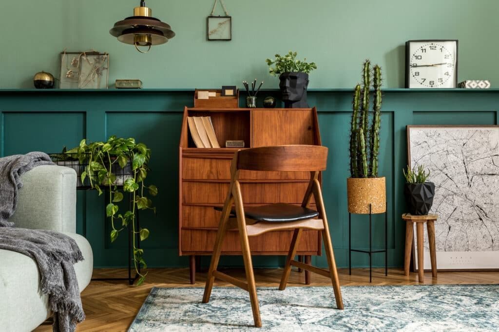 desk-statement-piece-1024x683 (1).jpg