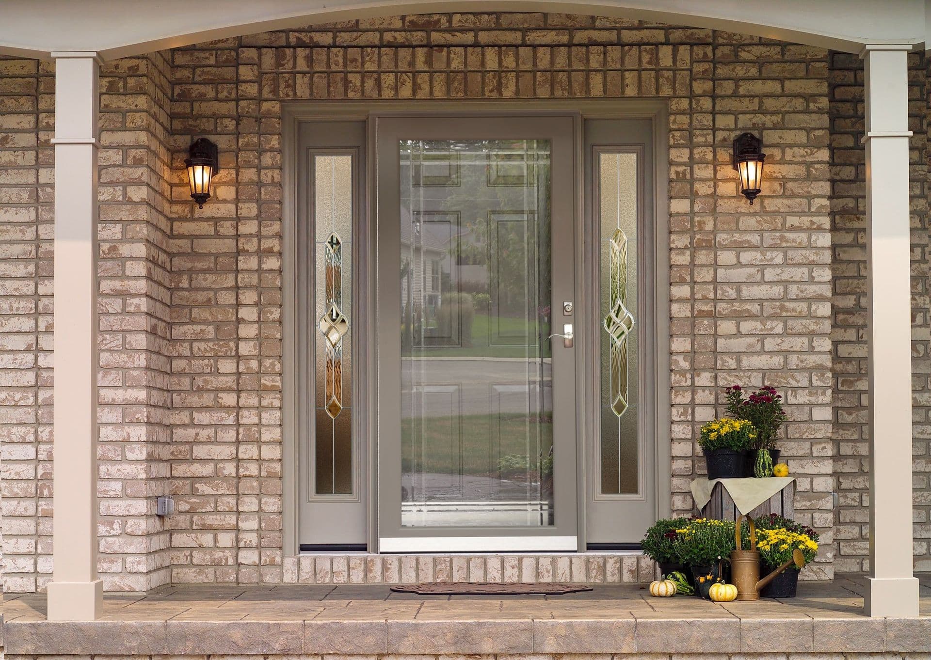 storm door painting renovation repair Layton Utah Rosewood Painting & Remodeling