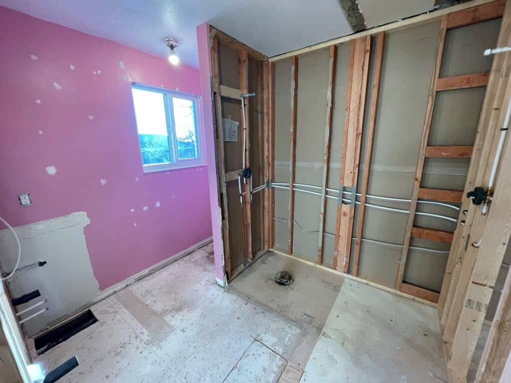 Interior-Demomlition-of-bathroom-in-Layton-1024x768.jpg