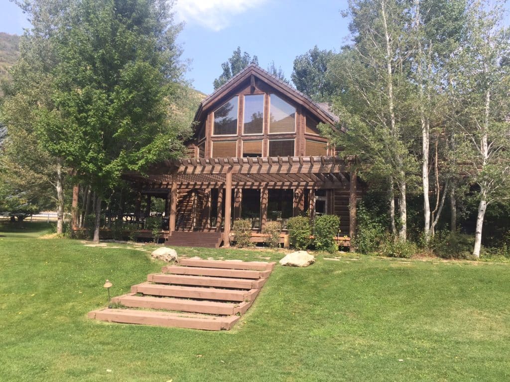 A Quick Guide To Cabin Remodeling eden log cabin refinishing utah