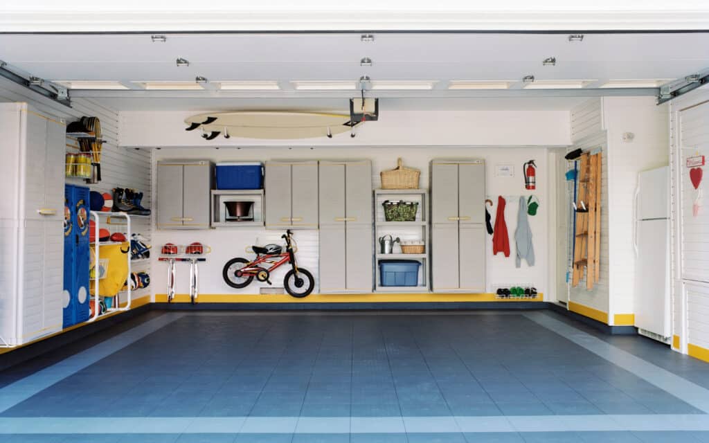 5 Creative Garage Makeover Ideas for a Stylish and Functional Space